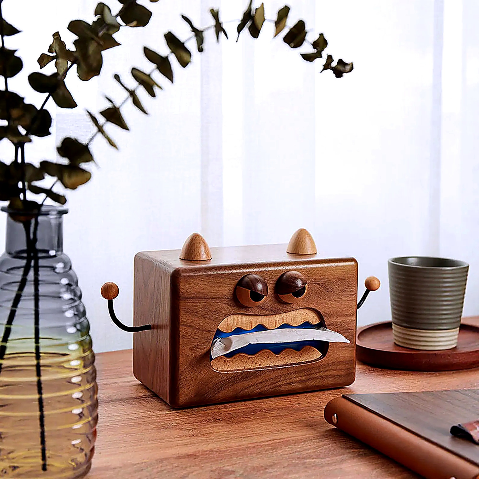 Boîte à mouchoirs bois Monster – Image 5