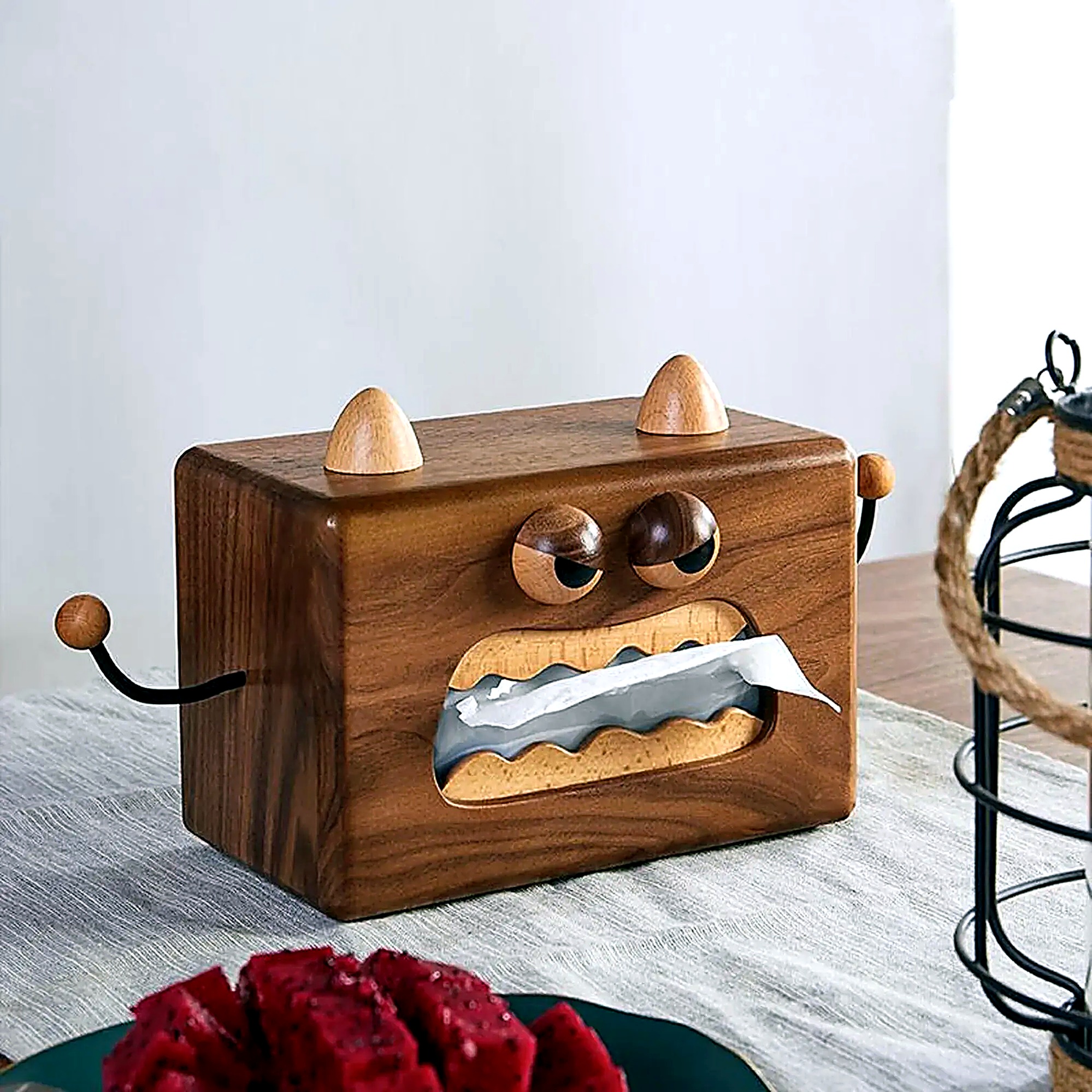 Boîte à mouchoirs bois Monster – Image 2